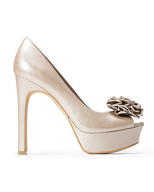 womens beige heels